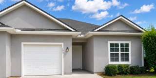 3/2 with landscaping included! Gallery 1
