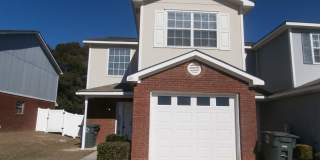 Wakefield Subdivision!!  END UNIT Gallery 1