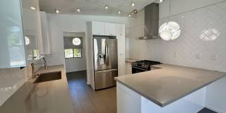 3702 E Paradise Drive Gallery 5