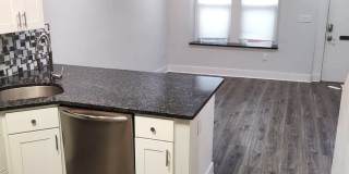 Newly Renovated 3-Bed/2.5-Bath Townhouse in Manayunk! Three Parking Spots Included! Gallery 10
