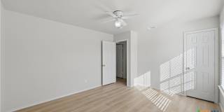 821 Benning Gallery 23