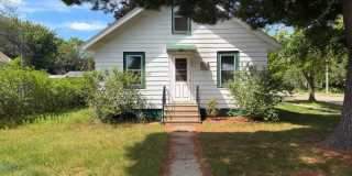 $1,350| 3BD 1BA| 704 Gilbert St | Available Now! $1,350| 3BD 1BA| 704 Gilbert St | Available Now! Gallery 1