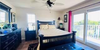 1200 Gulf Shore Blvd N unit: 404 Gallery 19