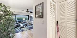 1914 SE 40th Terrace unit: 105 Gallery 14