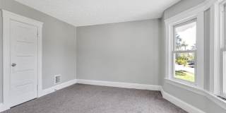 9807 Parkgate Avenue Gallery 11