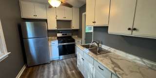 Cozy 2-Bedroom Home In a Peaceful Neighborhood! Gallery 3