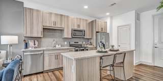 Axis Grand Crossing Gallery 26