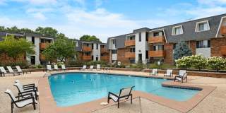 The Columns Gallery 37