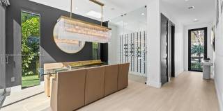 1610 NE 4th Pl 1610 NE 4th Pl Gallery 4