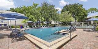 4800 Westshore Apartments Gallery 11