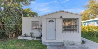 6940 NW 6th Ct Gallery 3