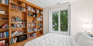 Gorgeous Home in Ironwoods Neighborhood Chapel Hill Gallery 11