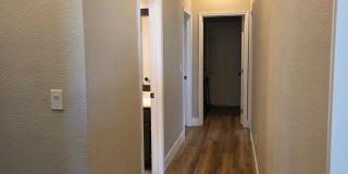 Broadstone - 3bdrm, 2 bath - Close to Shopping, Park & Schools! Gallery 9