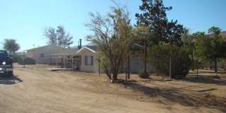 3 BEDROOM HOME WITH WORKSHOP ON 2 1/2 ACRES Gallery 1