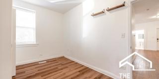 1900 South Throop Gallery 9