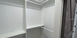 8907 N BOULEVARD Gallery 8