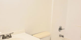 Well Laid Out, Easy to Maintain 2BR/1BA Apartment with Ceramic Flooring Throughout. SEC 8 APPROVED Well Laid Out, Easy to Maintain 2BR/1BA Apartment with Ceramic Flooring Throughout. SEC 8 APPROVED Gallery 7