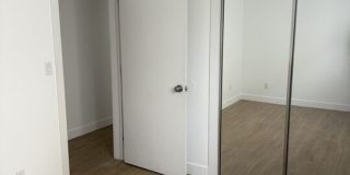 227 N Park View St Gallery 11