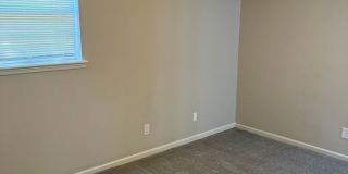 Beautiful Fully Remodeled 3 bedroom in the Heart of Broken Arrow Gallery 12