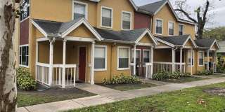 Callahan Oaks Gallery 2