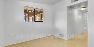1662 North Beverly Avenue Gallery 14