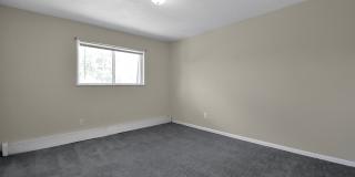 2 Bedroom Townhouse With Basement Gallery 23