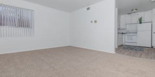 Country Club Apartments Gallery 6