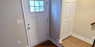 564 LANCASTER Place Gallery 2