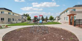 Aspen Townhomes Gallery 46