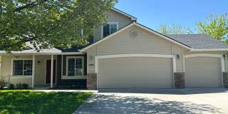 Beautiful4 Bedroom Home in Kuna Gallery 1