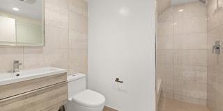 1228 North Sycamore Avenue Gallery 9