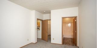 Newbridge Commons Gallery 13