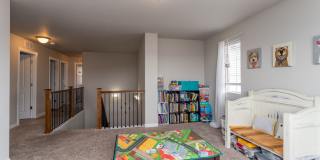 Exquisite 2-Story Home: Luxury Living in Tranquil Cul-de-Sac Setting!! Gallery 23