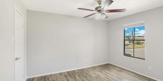 Marine Creek Apartments Gallery 21