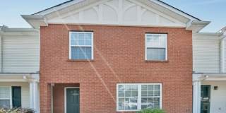 Townhome for rent five minutes from I-24 Gallery 1