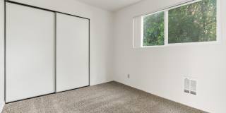 Crestwood Courts Gallery 9