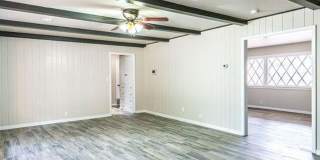 Room to Grow! Spacious, Remodeled 3/2/2 in Great Location! Gallery 11