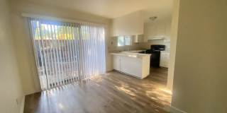 Condo in North Davis Condo in North Davis Gallery 1