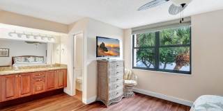1915 Lavers Circle Gallery 21