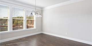 1758 Samantha Bend Gallery 13