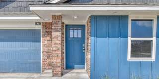 Move In Special: August Rent Free! Gallery 4
