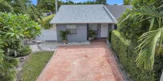 2401 SW 102nd Ave Gallery 3