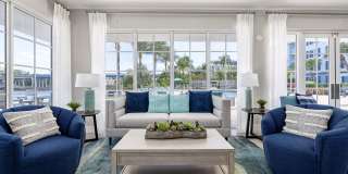 Bermuda Cay Gallery 25