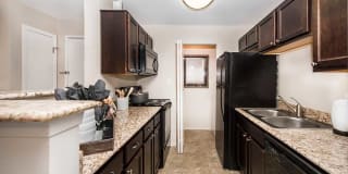 Martin's Point Apartment Homes Gallery 1