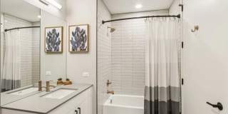 1222 West Jackson Gallery 5