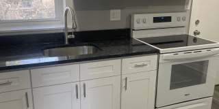 535 Moya Street Gallery 1