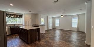 5631 Pinecrest Drive, #166 Gallery 4