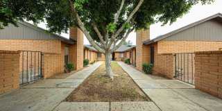 102 W Concorda Drive Gallery 23