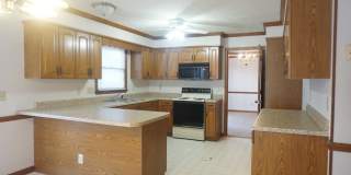 508 Georgetown ~ Lake Shore Gallery 24