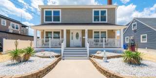 101 7th Avenue Gallery 1